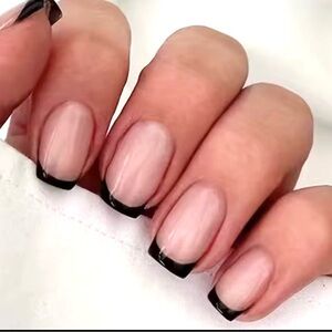 Black French Press On Nails | 24pc Set